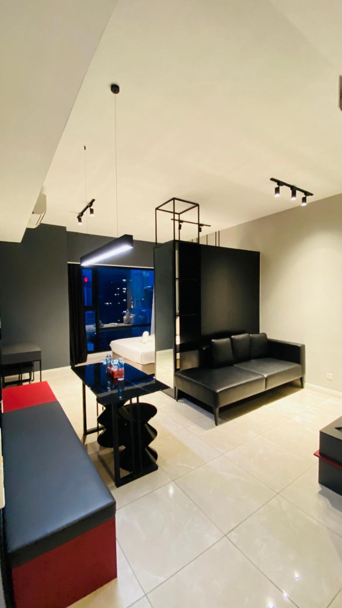 Axon Suites By Galaxy House Куала Лумпур Екстериор снимка